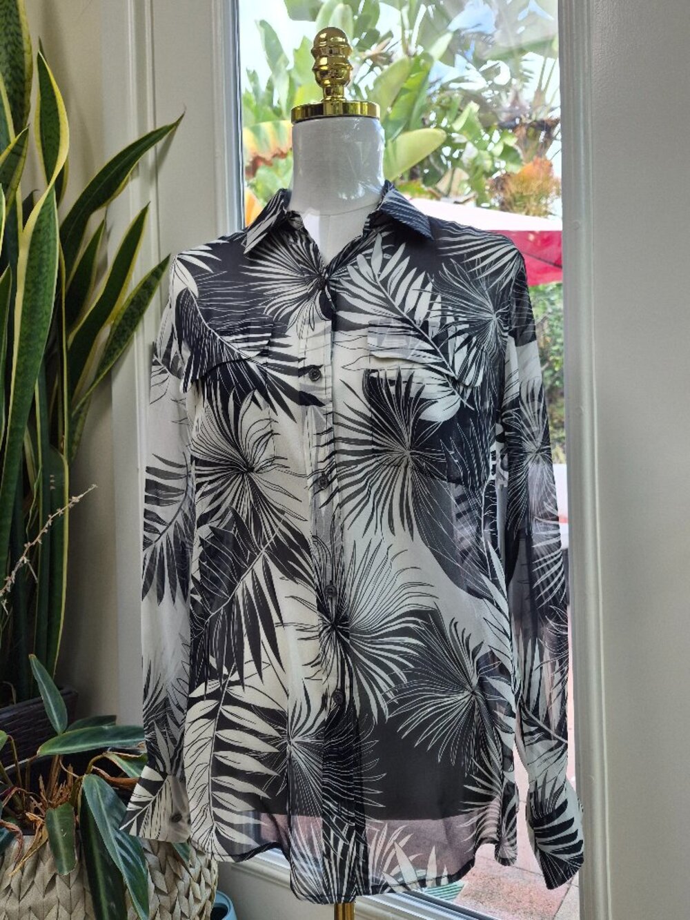 Beautiful high quality blouse 100% Silk